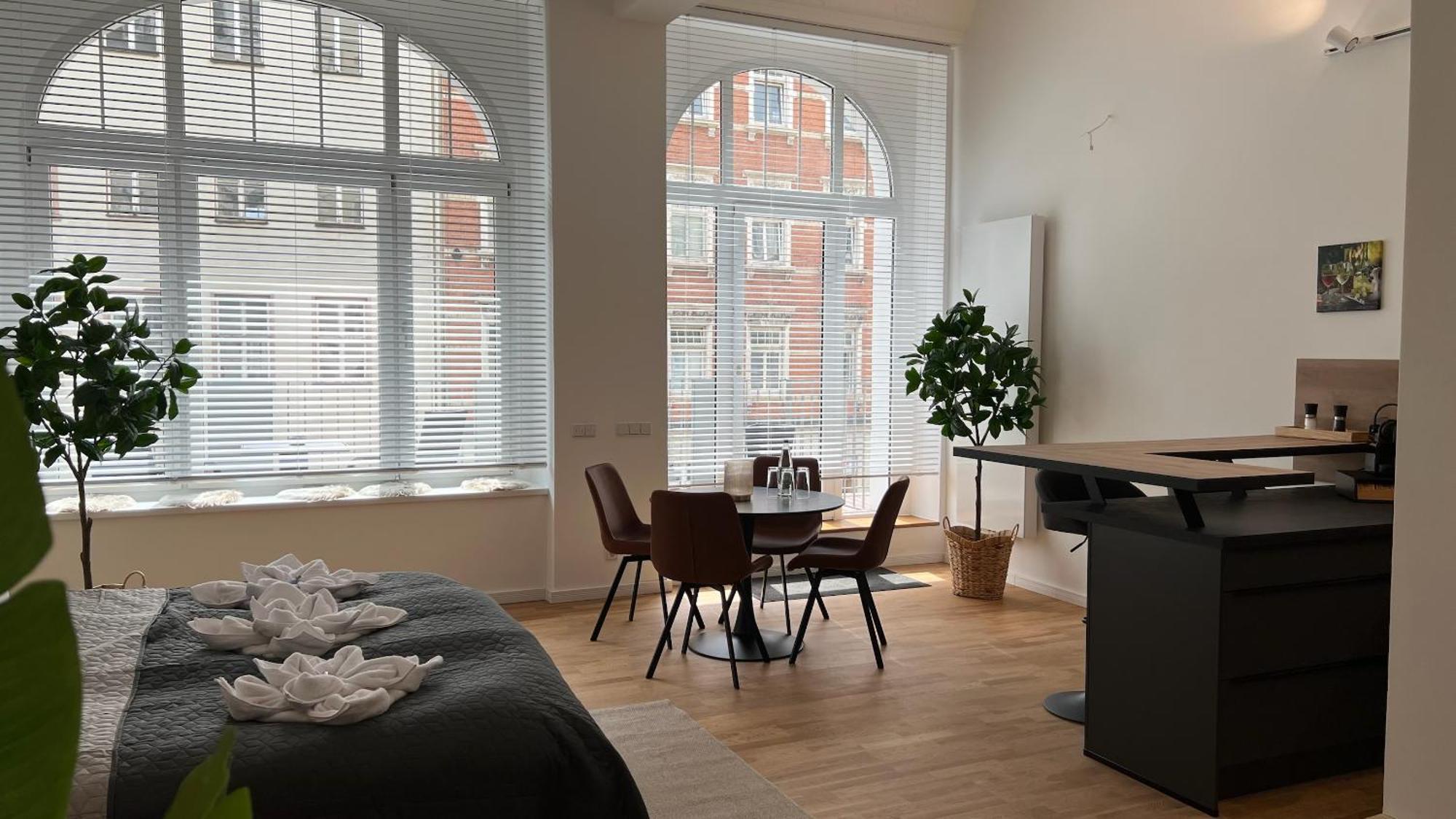 Neu! City-Loft-Apartment Im Goethe Palais I 5P I Lift I Parkplatz I Zentrum I Helios Aue  Kültér fotó