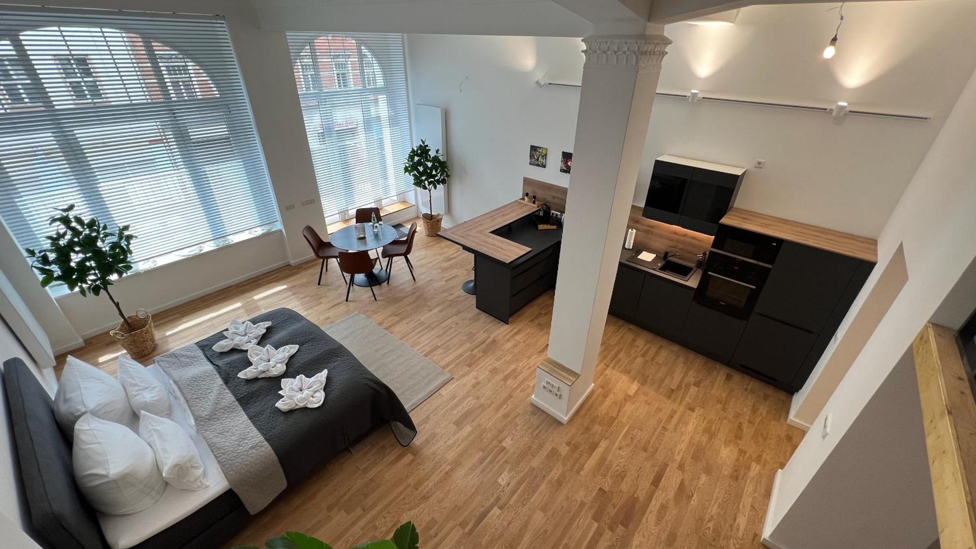 Neu! City-Loft-Apartment Im Goethe Palais I 5P I Lift I Parkplatz I Zentrum I Helios Aue  Kültér fotó
