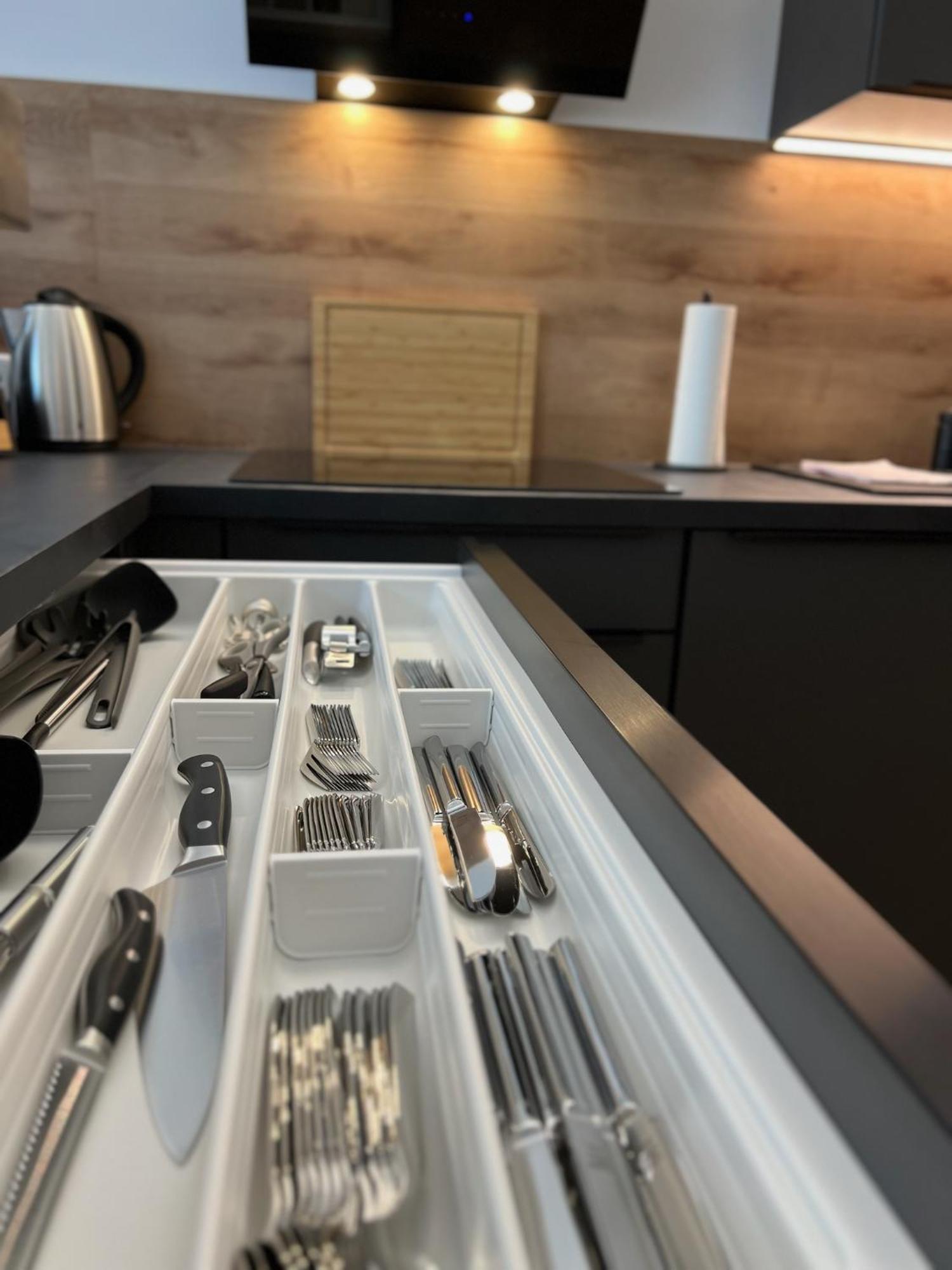 Neu! City-Loft-Apartment Im Goethe Palais I 5P I Lift I Parkplatz I Zentrum I Helios Aue  Kültér fotó